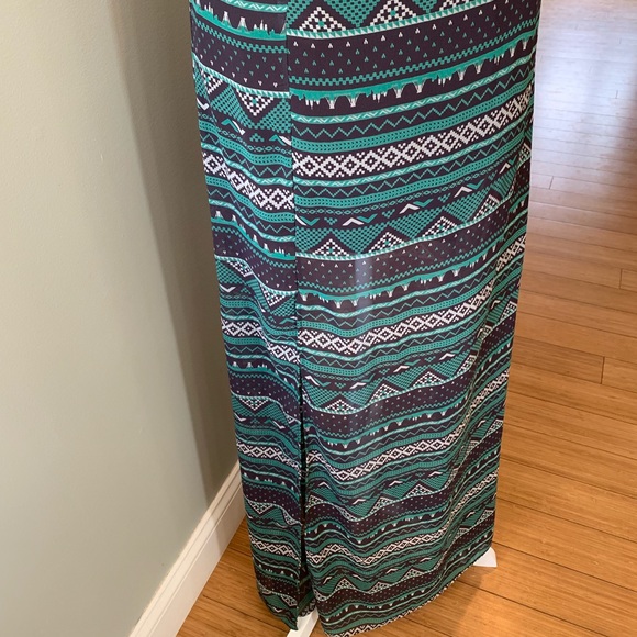 NWT Jella Couture green tribal maxi skirt - Picture 3 of 6